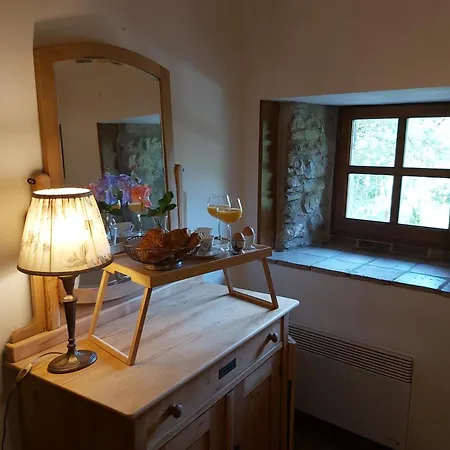 Dom wakacyjny Mas Du Moulin Neuf, With Private Garden And Jacuzzi